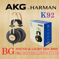 AKG K92 (K-92) CLOSED-BACK MONITOR HEADPHONES