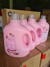 Thùng 4 Can Nước Giặt BLUE 2 Lít Công Nghệ Hàn Quốc - Hương Nước Hoa