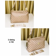 Tas Selempang wanita b girl A 749 2 Ruang