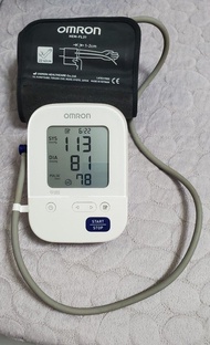 Omron HEM-7156 Electronic Digital Blood Pressure Monitor 歐母龍手臂式電子血壓計