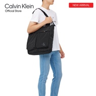 CALVIN KLEIN กระเป๋าผ้าผู้ชาย Reversible Shopper Bag ใช้ได้ 2 ด้าน รุ่น HH3841 001 - สีดำ