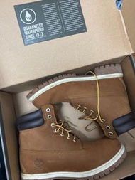 Timberland 防水靴