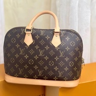 「JL精品代購」9新 LV 老花 Alma貝殼手提包