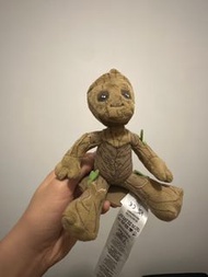 Groot 磁鐵坐肩絨毛娃娃公仔 香港迪士尼正版