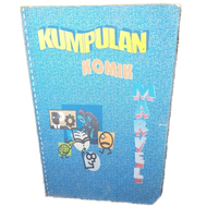 Collection of 12 Marvel English comics in colored bundles