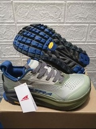 順豐包郵  全新Altra Olympus 6越野跑鞋 男款 墨綠配色 Vibram 大底 防滑耐磨