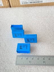 (แพ็ค1ตัว/10ตัว) C 0.1UF 300V +R120โอห์ม ระยะขาห่าง22มิล สีฟ้า เกรดอย่างดี C0.1UF300V C0.1UF 300V CM