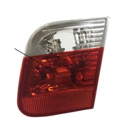 ไฟเบรกหัวเข็มขัดสำหรับ BMW 3 Series E46 ไฟเบรก 318 ไฟเบรก 325 ครอบไฟเบรกหลังคารถ รถยนต์ เลนซ์ไฟเลี้ย