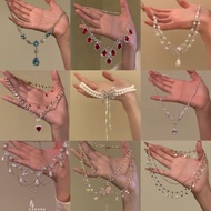 Temperament Exaggerate Flashing Zircon Necklace Female Niche Design Sense High-end Banquet Necklace