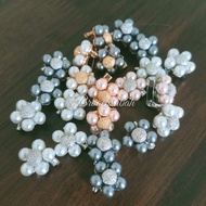 baby brooch 100 pcs .