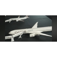 Qatar airway boing 777-300er paper model