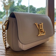 LV Lockme Tender M58554