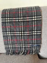 Burberry 格紋羊絨圍巾