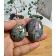 Labradorite Purple Palmnatural 67 grams (19)