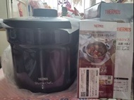 日本直送 Thermos 膳魔師 4.3l真空煲 燜燒鍋 燜煮烹調器  油塘港鐵站自取   KBJ-4501 激罕價 快者優先  必須出價留貨 另有不銹鋼 啡色 銀色 100%new  日版 型格金屬