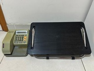 辦公室用品: 多國電子支票打印機 + 人體工學辦公椅腳墊