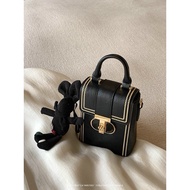 [AVAILABLE] GENUINE MECCO KERNA MK31162 PHONE BAG