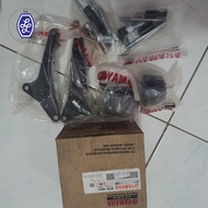 MESIN ENGINE PROTECTOR ORIGINAL YAMAHA R15 V2 ENGINE GUARD 90798-C0018