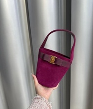 中古包 Ferragamo菲拉格慕 手提禮物桶包