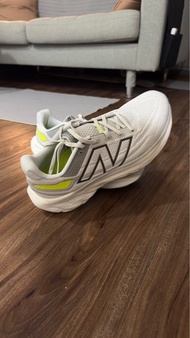 ［9成新］New balance NB 1080 v13 US 10 頂級緩震全能跑鞋