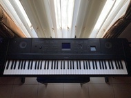 Yamaha Portable Grand DGX-660 Piano Keyboard Second -Hitam