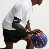 Nike | ปลอกแขนซับเหงื่อสบาย NIKE KOBE BRYANT IW8003