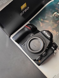 กล้องฟิล์มมือสอง Nikon D780 with box