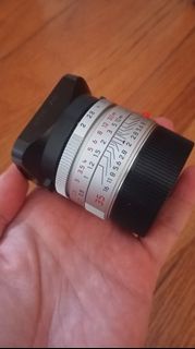 Leica Summicron-M 1:2/35mm ASPH Lens