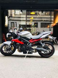 2017年 凱旋 Triumph Speed Triple 675 R ABS 只跑三千多公里 安東車 可分期 免頭款 歡迎車換車 三缸 運動街車 網路評價最優質服務