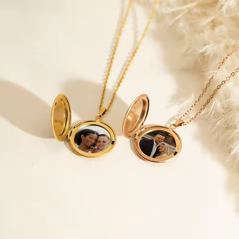 Heart Photo Locket Necklace Custom Engraved Name Necklace Engraved Locket with Photos Christmas Anni