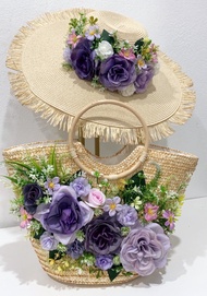 (หมวก+กระเป๋า) แต่งดอกไม้เข้าเช็ท กระเป๋ากระจูดหูหิ้ววงกลมแต่งดอกไม้   +หมวกสาน แต่งดอกไม้เข้าเช็ท 1 ใบ พร้อมส่งจากไทย