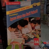 buku agama islam dan budi pekerti SMP kelas 3A pengarang yudhistira