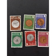 UR12 Guernsey UK channel island coins stamps definitive used 6v