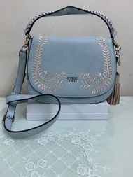 GUESS 文青包