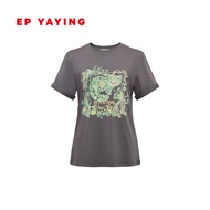 เสื้อยืดแขนสั้นผ้าไผ่ทรงไหล่ EP YAYING ฤดูร้อน 2025 เสื้อผ้าทำงานสไตล์ลำลองสำหรับผู้หญิง ทรงตรง ปกติ