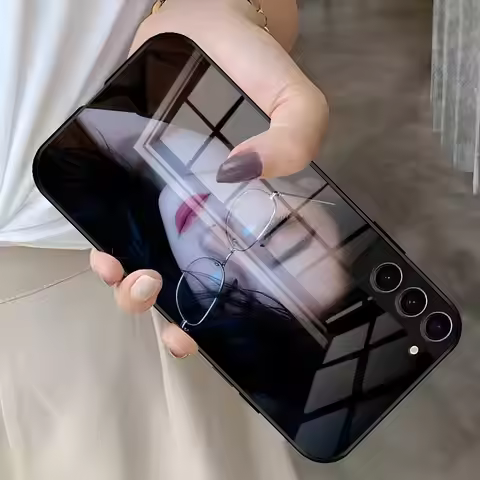 Actress Faye Peraya Malisorn Phone Case For Samsung S26 S25 Edge Ultra S23 S22 S21 S20 Plus S24 Fe G