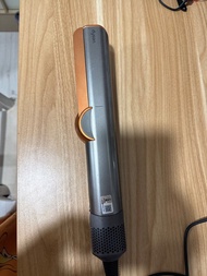 Dyson 直髮風筒
