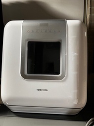 TOSHIBA 東芝 4人份智慧WiFi洗烘存洗碗機(DWS-34BTW) 二手 極新 保固內