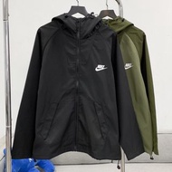 Nike 連帽小logo機能戶外軟殼衝鋒衣外套夾克 防水 防風 風衣 開衫 衝鋒衣 外褸 男女同款 女裝 男裝 Jacket 風褸 Parkas Wind Breakers wind stopper 