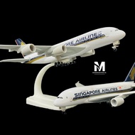 SINGAPORE AIRLINES A380 PLANE MODEL 1:400 SCALE (20CM) BEAUTIFUL HIGH QUALITY GLOSSY STATIC COATING 