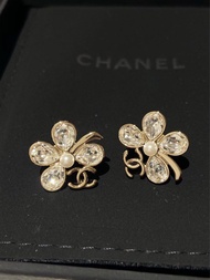 Chanel 花花頸鏈耳環套裝 chanel四葉草耳環 Chanel Earrings