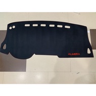 Almera Thảm taplo cho xe Nissan Almera 2022 2023 chất liệu da vân carbon cao cấp - Hàng lᴏại 1