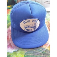 topi vtg lori buyong