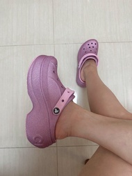 CROCS - bella glitter clog 芭比粉閃粉厚底 (Barbie Pink Platform) | 洞洞鞋 | 增高