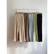 HOT AAIRA HEIDI FLOWY PANTS