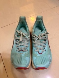 Altra olympus 5 女裝運動鞋/行山鞋/跑步鞋