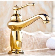 ก๊อกน้ำสีทองสำหรับอ่างล้างหน้าก๊อกผสมน้ำร้อนและเย็นแบบทองเหลืองเซรามิกสีทองสำหรับห้องน้ำ