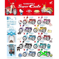 [日本代購] Sanrio HONDA Super Cub 電單車模型 夾訂 (企鵝Sam, Tuxedo Sam)