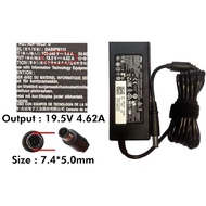 Dell Ori E6400 E6410 E6420 E6430 LA90PM111 DA90PM111 0MRNFT MK947 0Y4M8K 19.5V 4.62A 90W 7.4*5.0mm O