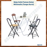 Modern Minimalist Cafe/Cafe/Round Table